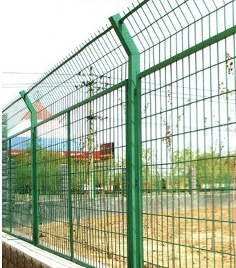 低价处理优质捷杰框架型护栏网 质优价廉，工程首选